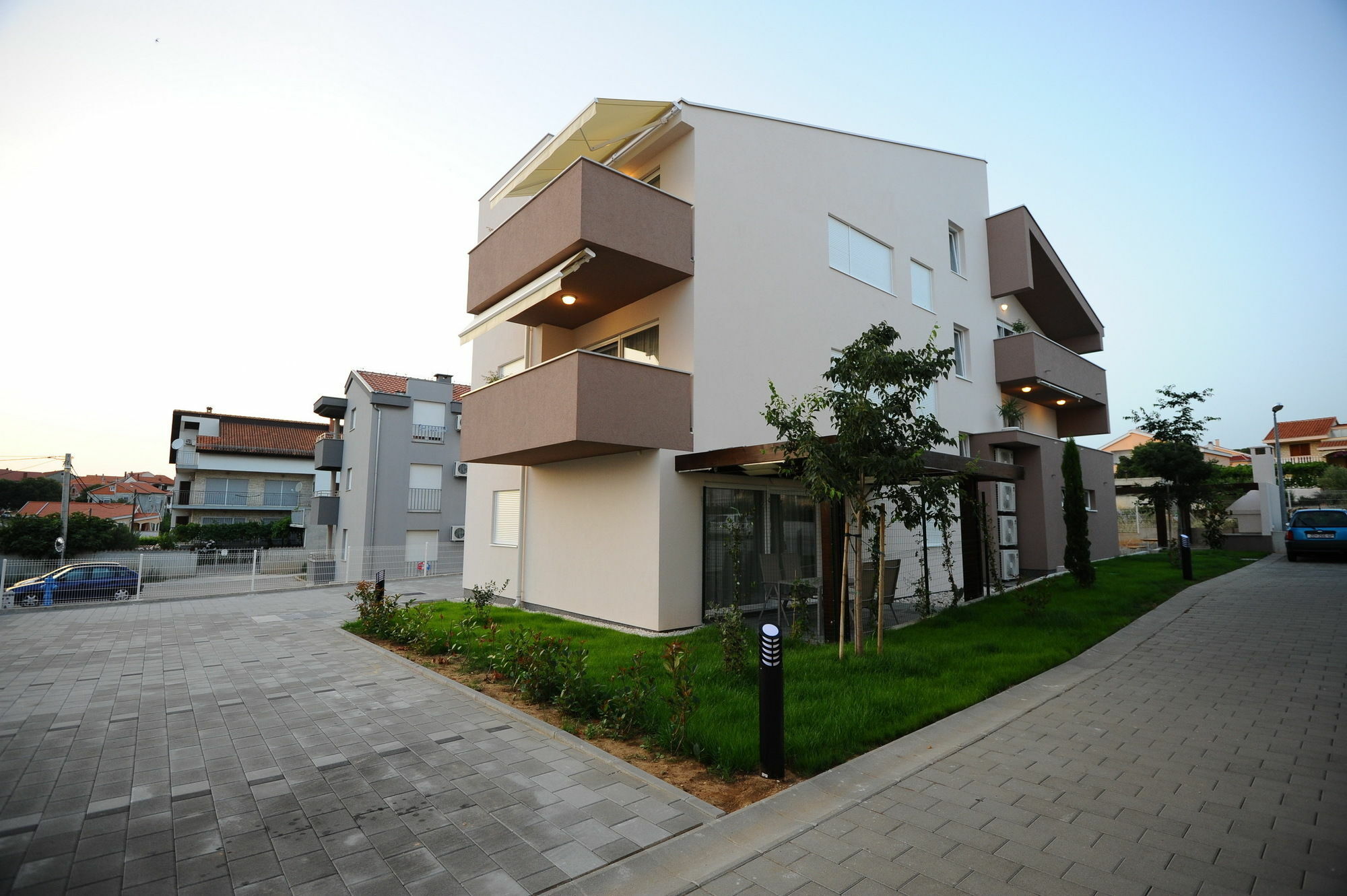 Apartments Hills Zara Esterno foto