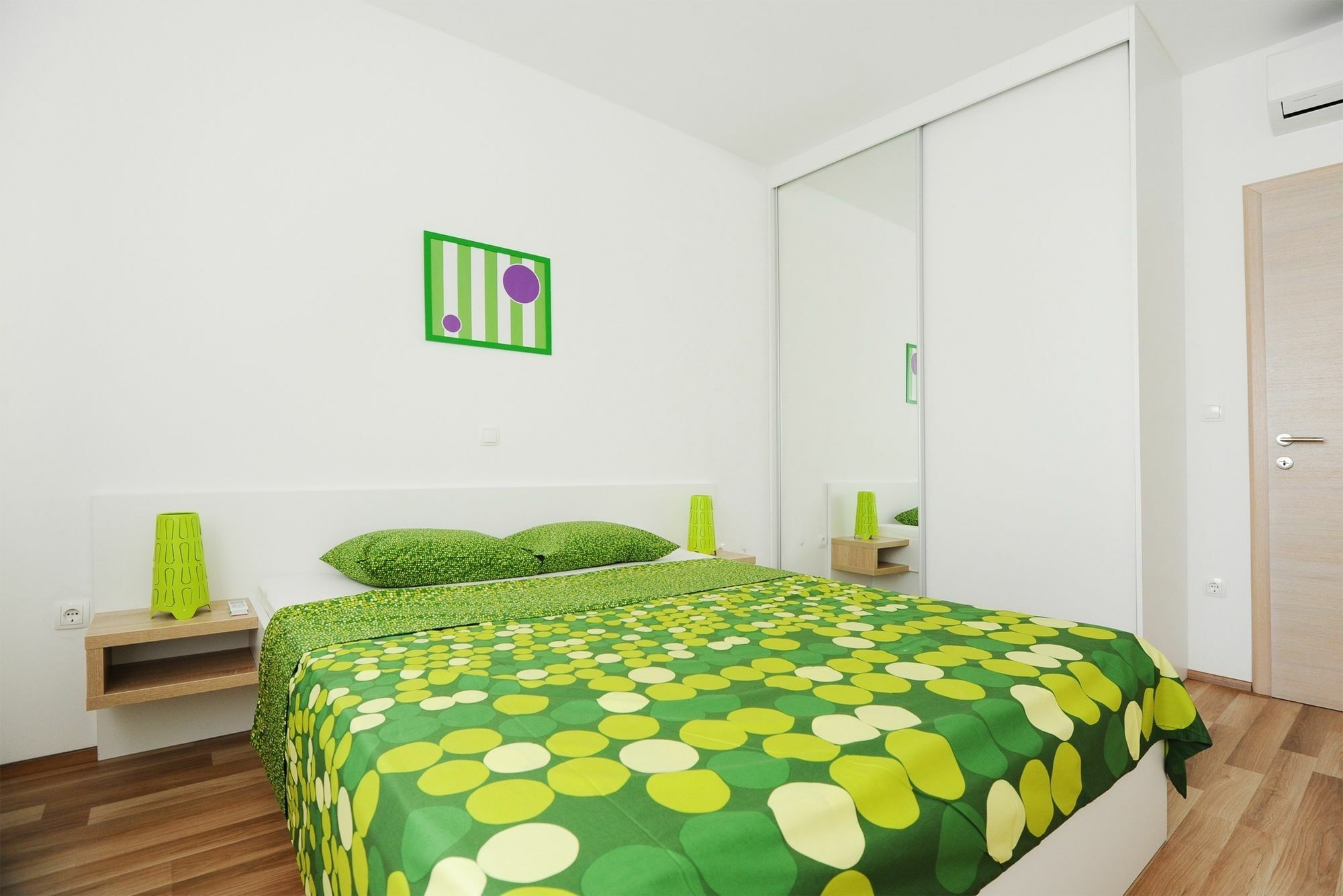 Apartments Hills Zara Esterno foto